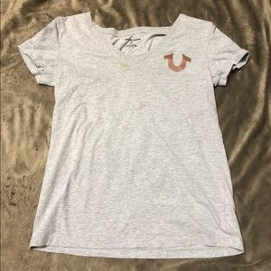 TRU RELIGION V NECK XS
